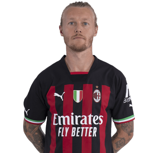 Simon Kjær cutout photo