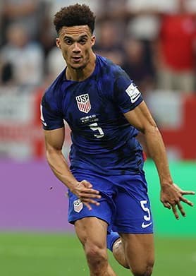 Antonee Robinson cutout photo