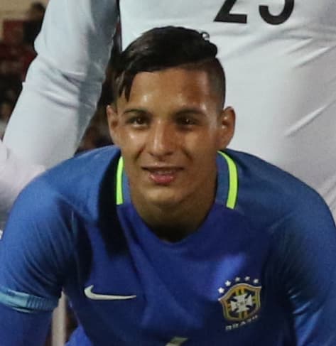 Guilherme Arana cutout photo