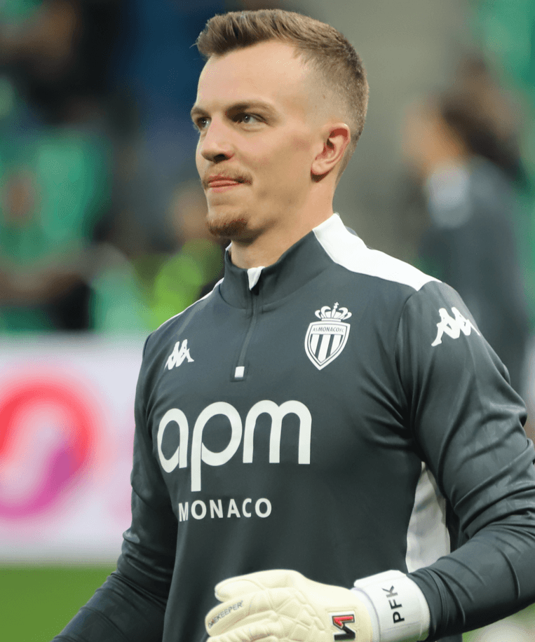 Philipp Köhn cutout photo