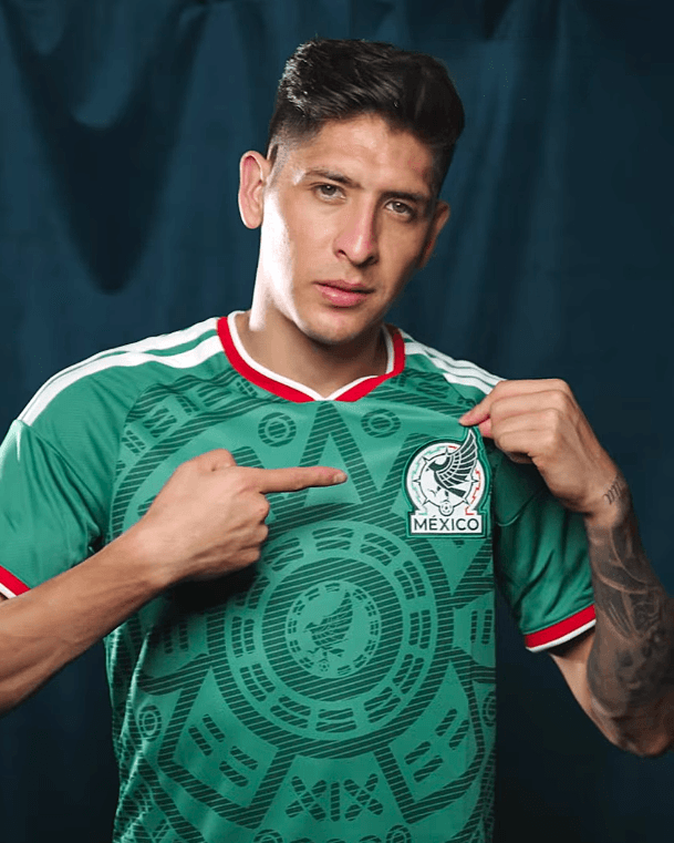Edson Álvarez cutout photo