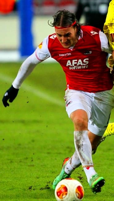 Nemanja Gudelj cutout photo